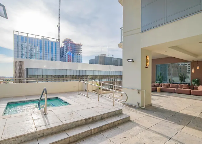 Prime Asu Area Balcony Pool Gym W&d Parking Phx *
