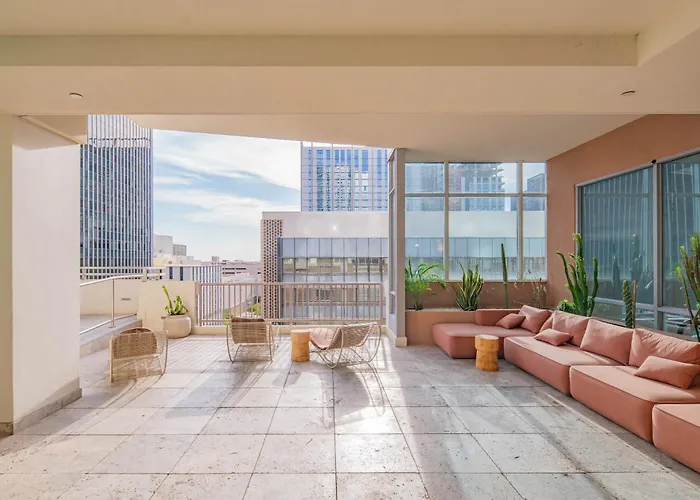 Apartamento Prime Asu Area Balcony Pool Gym W&d Parking Phx