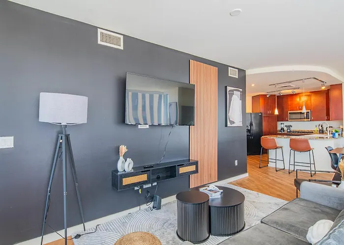 Apartamento Prime Asu Area Balcony Pool Gym W&d Parking Phx