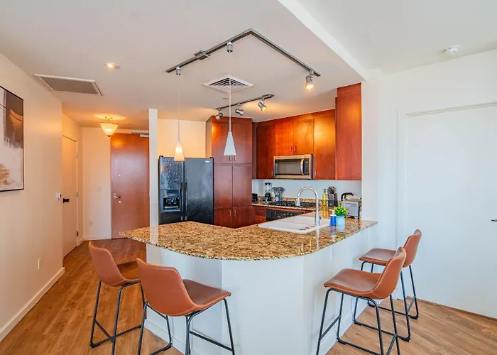 Prime Asu Area Balcony Pool Gym W&d Parking Phx * Phoenix